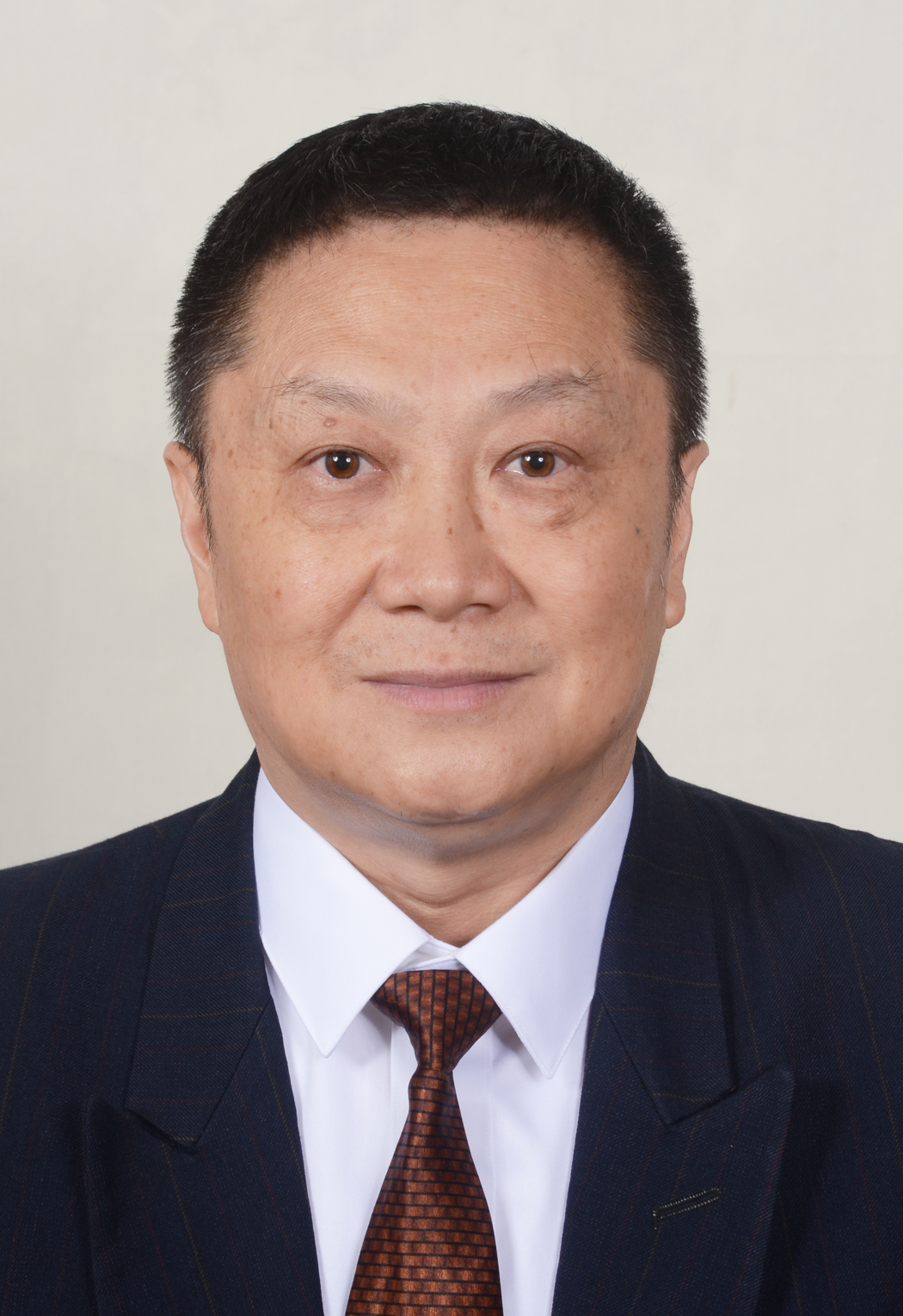 1.中铁第四勘察设计院集团有限公司副院长龙信桥.jpg